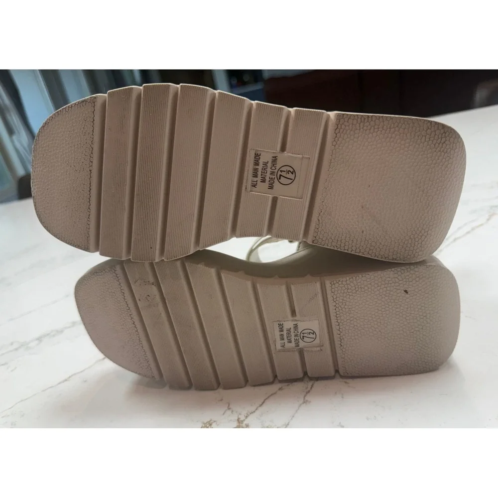 Soda Hitto Strap‎ Lug Sole Wedge Sandal